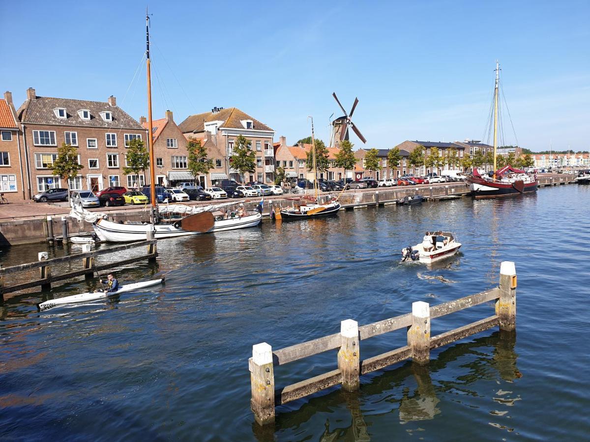 The Walnut Tree Bed & Breakfast Hellevoetsluis Exterior photo